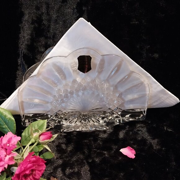 Crystal Scalloped Vintage Napkin Holder - Picture 6 of 7